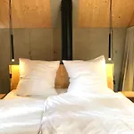Burgstrasse Ost Mit Garten Und Sauna דירה *
