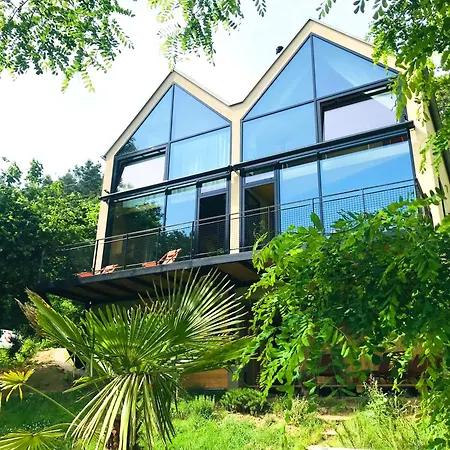 Burgstrasse Ost Mit Garten Und Sauna * Altleiningen