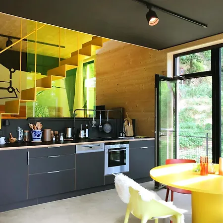 Ferienapartment Burgstrasse Ost Mit Garten Und Sauna Altleiningen