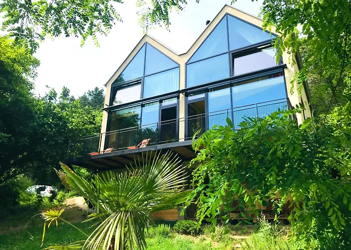 Burgstrasse Ost Mit Garten Und Sauna * Altleiningen