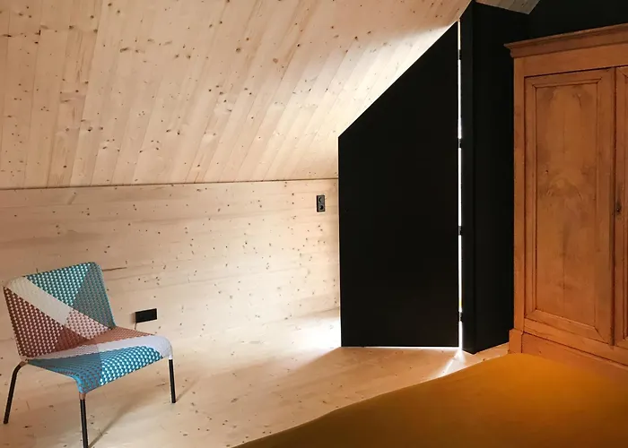 Burgstrasse Ost Mit Garten Und Sauna דירה